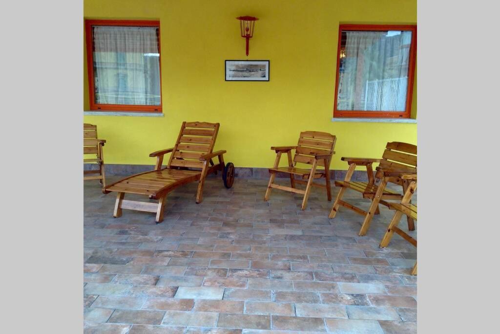 דירות Attico Incerpi, Terrazza Sui Tetti Di מונטה קטיני טרמה מראה חיצוני תמונה