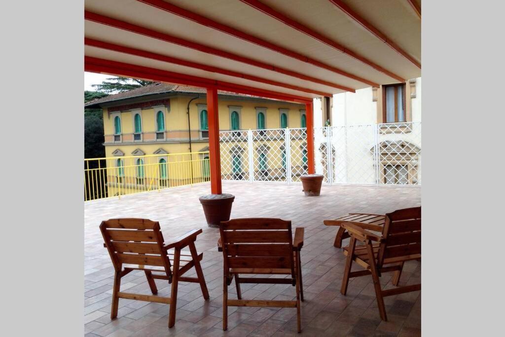 דירות Attico Incerpi, Terrazza Sui Tetti Di מונטה קטיני טרמה מראה חיצוני תמונה